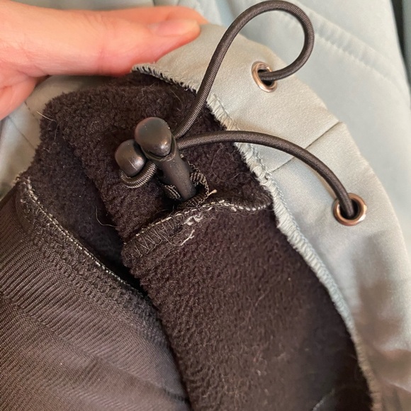 Women’s Plus Size Soft Shell Pulse Jacket in GUC, color sea foam green, size 2X - Picture 9 of 15